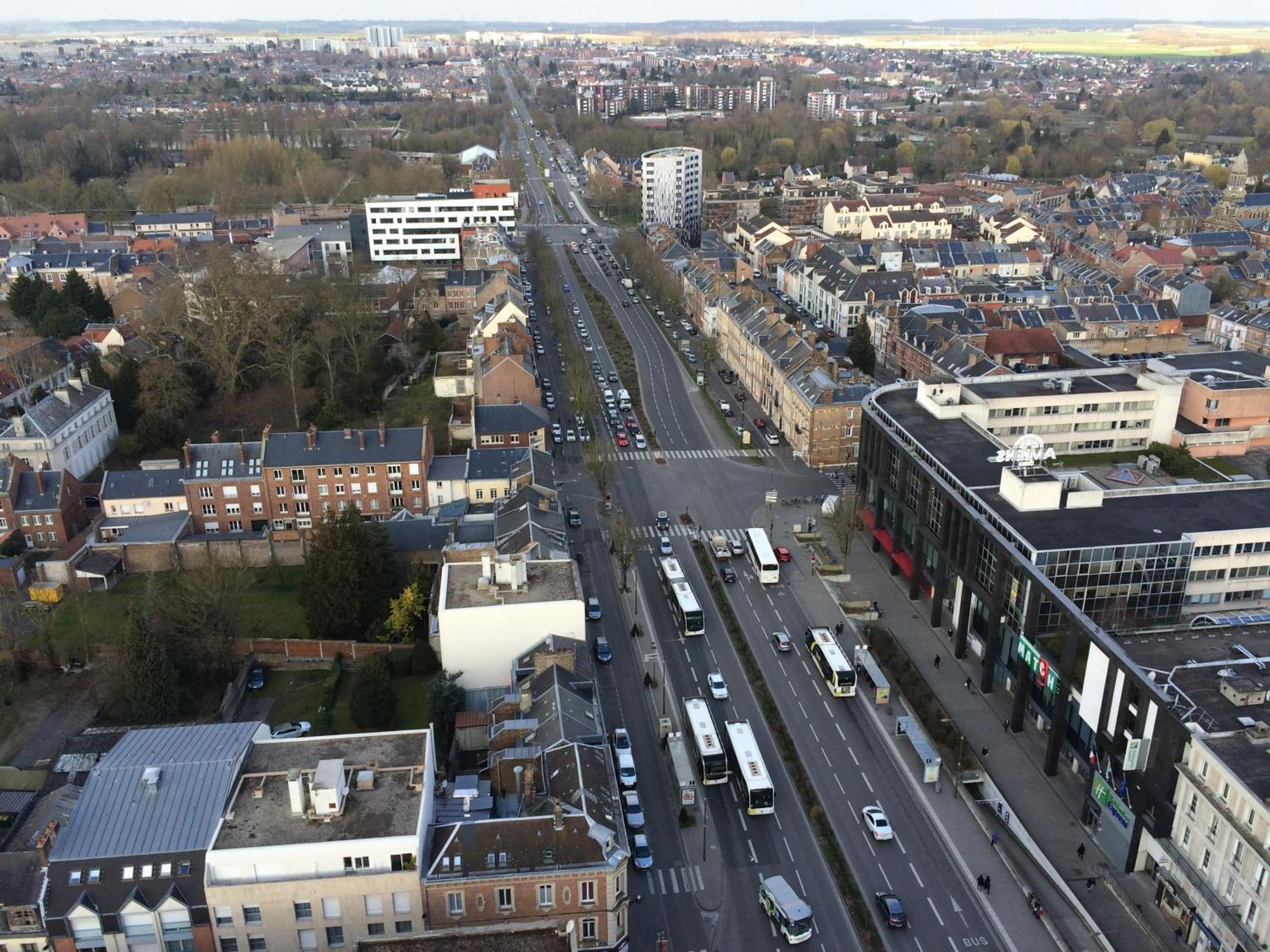 Le 360 Tour Perret 19Eme Panorama 4 Etoiles Daire Amiens Dış mekan fotoğraf